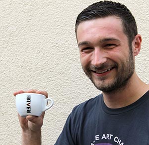 Christian Ullrich campione del mondo Latte Art Caffè River Tazzina