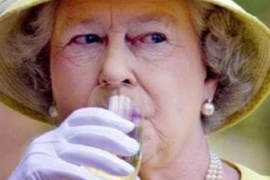 Regina Elisabetta Inghilterra vino