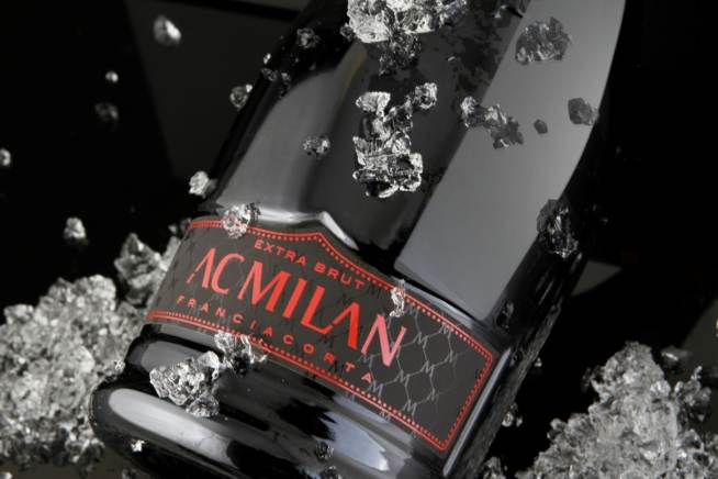 Franciacorta RossoNero La Montina Extra Brut - Etichetta Franciacorta RossoNero La Montina Extra Brut - Etichetta