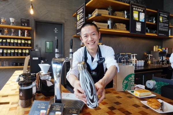 Starbucks-China-Earth-Day