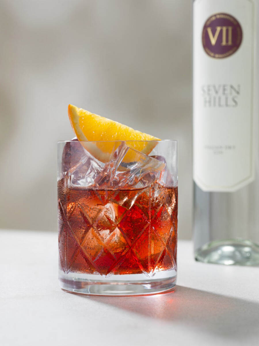 NEGRONI con VII HILLS ITALIAN DRY GIN