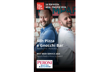 il team 48h Pizza e Gnocchi Bar, pizzeria di Melbourne - vincitrice del Best Beer Service 2024 - Peroni Nastro Azzurro Award