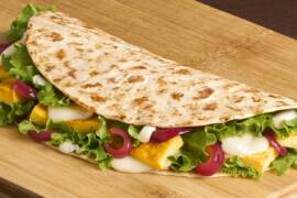 La Piadineria - La Dorata con cipolla rossa caramellata