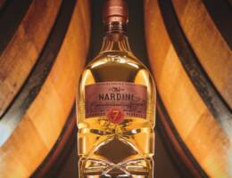 Il Natale di Nardini, regali di spirito sotto l’albero da mettere in tavola